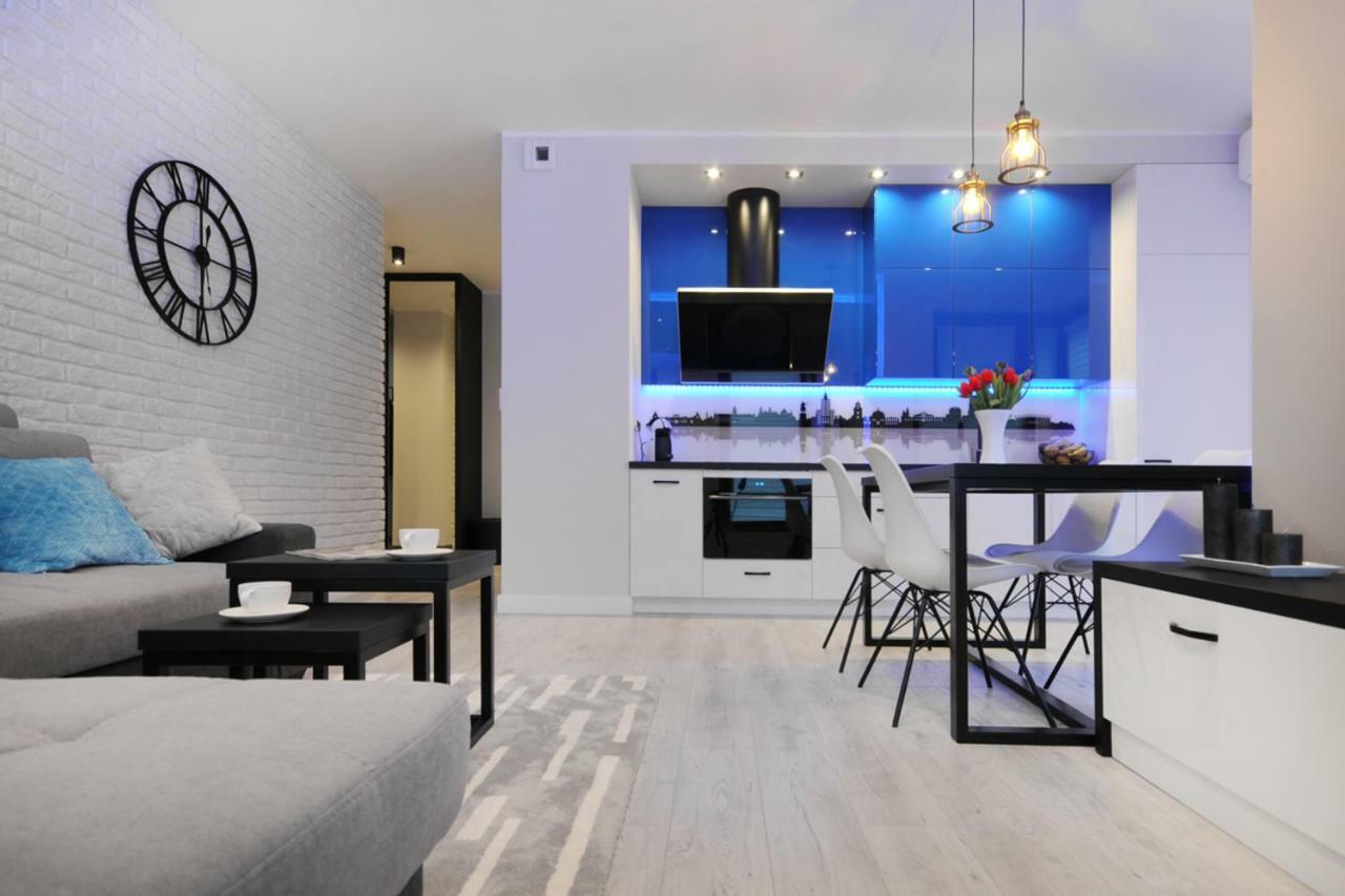 Bulwary Wislane P&O Serviced Apartments With Ac Varsovia Exterior foto