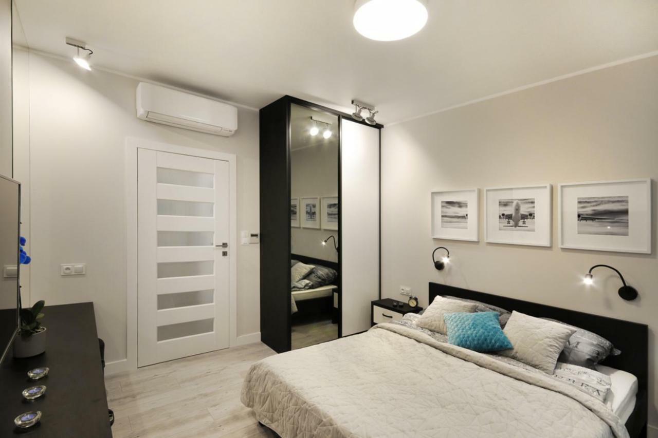 Bulwary Wislane P&O Serviced Apartments With Ac Varsovia Exterior foto