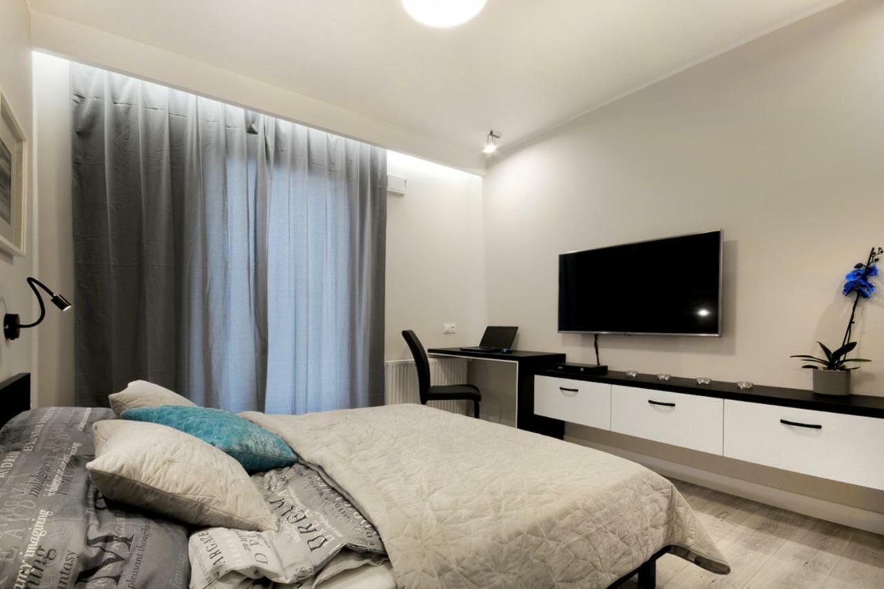 Bulwary Wislane P&O Serviced Apartments With Ac Varsovia Exterior foto